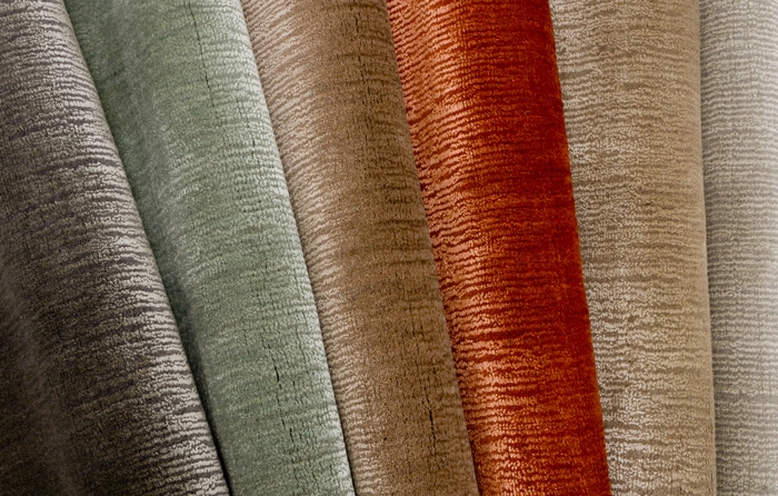 wool and bamboo silk mix handloom rug